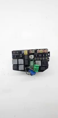 Ford Mondeo Mk III Fuse box set 1S7T14A142AA 71543256