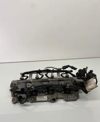 Opel Astra H Intake manifold 24431920 25843 Z16XEP
