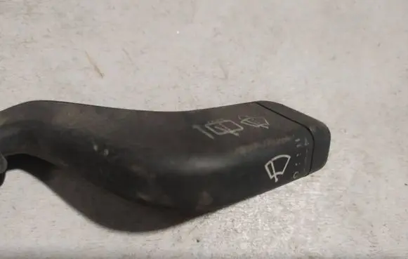Opel Zafira A Wiper control stalk 90124931