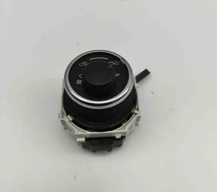 Toyota Yaris Interior fan control switch 559020D340 75F240