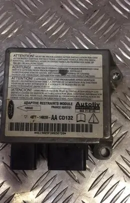 Ford Mondeo Mk III Airbag control unit/module 487t14b056aa