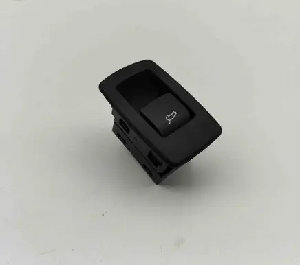 BMW X2 F39 Tailgate/boot open switch button 9299447