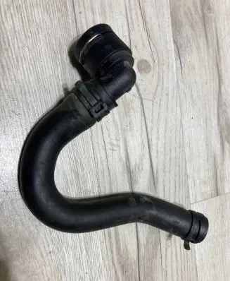 Audi Q2 - Engine coolant pipe/hose 5Q0122291AJ