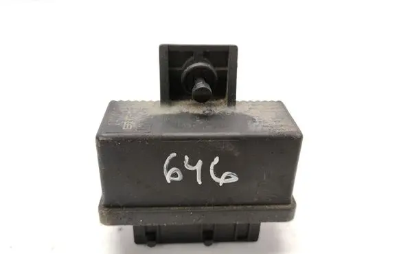 Fiat Ulysse Fuel pump relay 240107