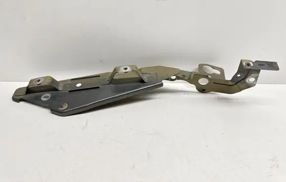 Citroen C4 II Picasso Fender mounting bracket 9801669280 016690D04