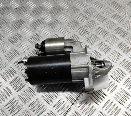 Audi A4 S4 B6 8E 8H Starter motor 06B911023A