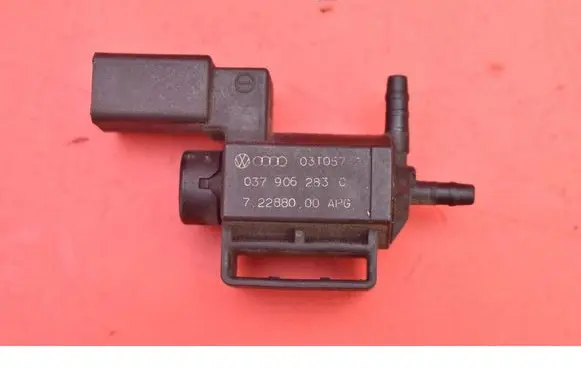 Audi A3 S3 8L Vacuum valve 037906283C