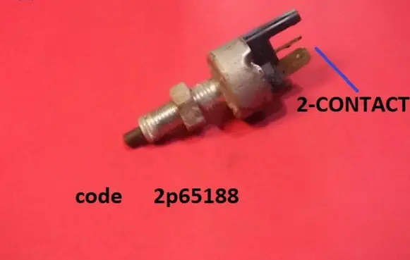 Mitsubishi Pajero Sport I Brake pedal sensor switch 2P65188