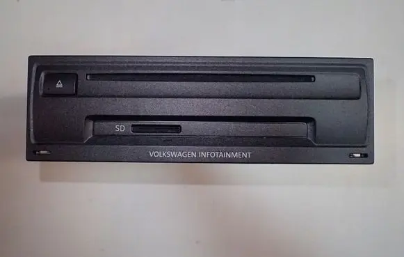 Volkswagen PASSAT B8 MMI control unit 5G0035819