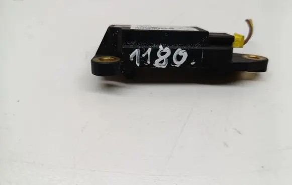Mercedes-Benz C W203 Airbag deployment crash/impact sensor 0018204426 003902