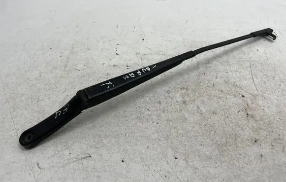Volkswagen PASSAT B7 Front wiper blade arm 1T0955409A