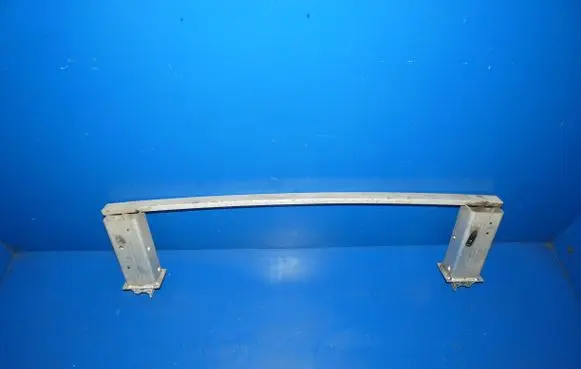 Volvo XC90 Front bumper support beam 