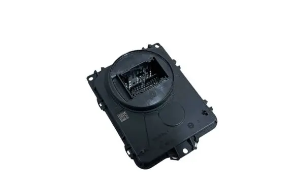 Volkswagen Golf VII Xenon control unit/module 8V0907399D 20271201AA