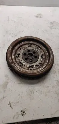 Volkswagen PASSAT B7 Flywheel 