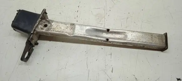 Peugeot 5008 Front bumper mounting bracket 9682791280