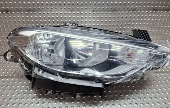 Fiat Tipo Headlight/headlamp S26338689 52145158