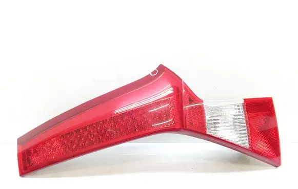 Volvo V70 Tailgate rear/tail lights 31265456