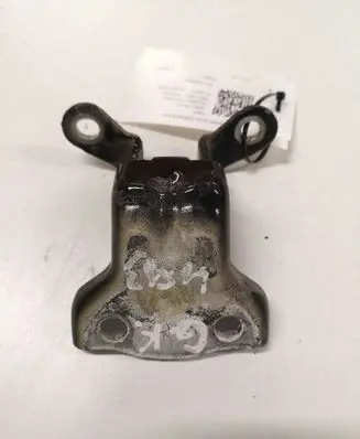 Opel Antara Rear door lower hinge 06H15 C1R
