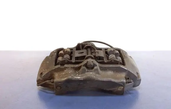 Volkswagen Touareg I Front brake caliper
