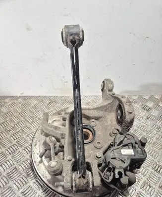 Volvo XC60 Rear brake disc plate dust cover 32217287 31658320 31687555