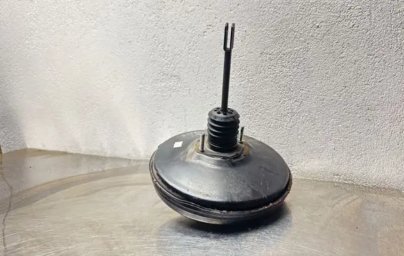 Opel Astra H Brake booster 13216085 196T 8598