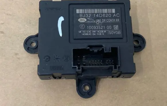 Jaguar XF X250 Door control unit/module BJ3214D620AC 1009352100 14C112AC