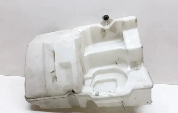 Volvo S60 Windshield washer fluid reservoir/tank 30753424 30753425