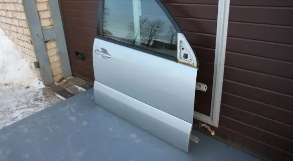 Toyota Land Cruiser (J120) Front door 