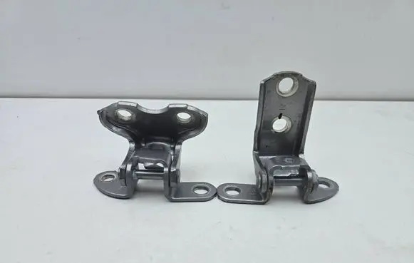 Lexus NX Rear door hinge set A046694