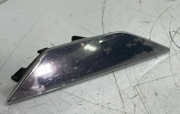 Skoda Superb B6 (3T) Headlight washer spray nozzle cap/cover 3T0955109B