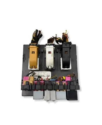 Skoda Octavia Mk2 (1Z) Central body control module 1K0937087H
