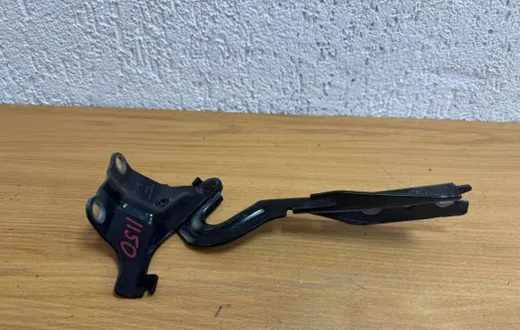 Ford Ranger Engine bonnet/hood hinges AB3916800AB