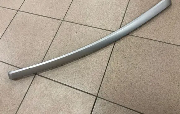 BMW 3 E90 E91 Front door trim bar 7121474