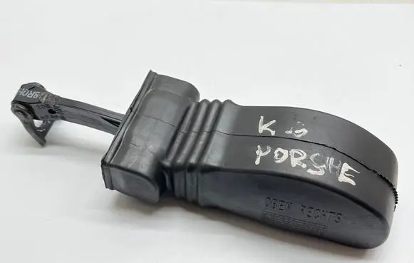 Porsche Macan (95B) Rear door check strap stopper 8R0839249F