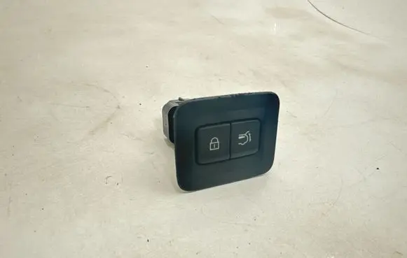 Mazda CX-30 Tailgate/trunk/boot open switch VA5866660
