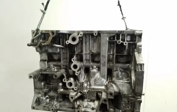 Toyota Avensis T250 Engine block 
