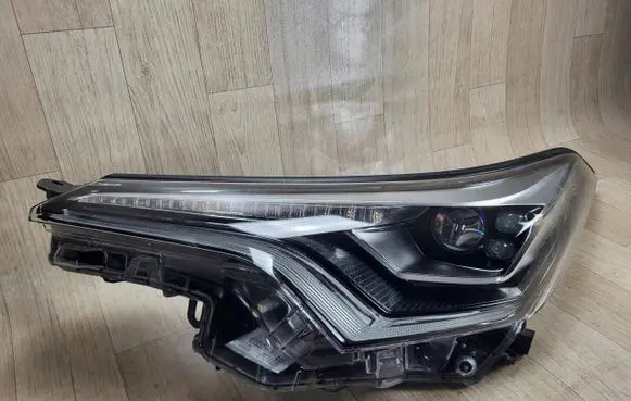 Toyota C-HR I Headlight/headlamp 81150F4170 81150F417000