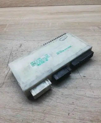 BMW 5 E39 Central body control module 6913520
