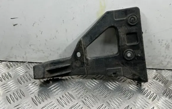 Audi A6 S6 C6 4F Front bumper mounting bracket 4F0807228 13672