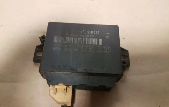 Audi A6 S6 C6 4F Parking PDC control unit/module 4F0919283 4F0910283
