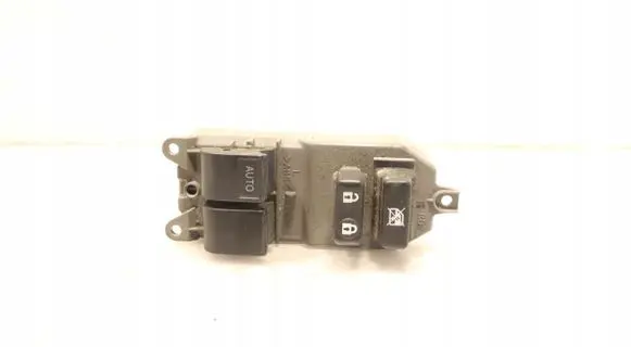 Toyota Yaris Electric window control switch