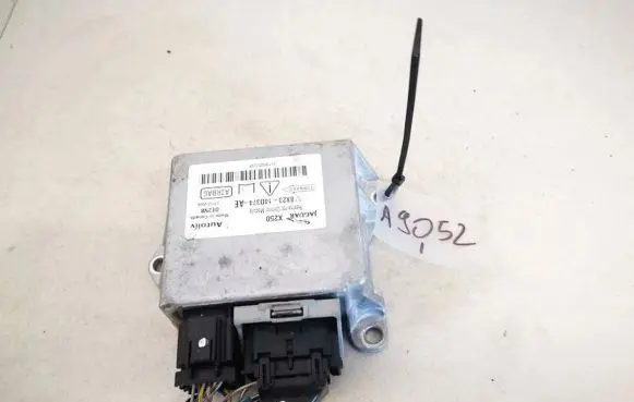 Jaguar XF Airbag control unit/module 8x2314d374ae 8x23-14d374-ae