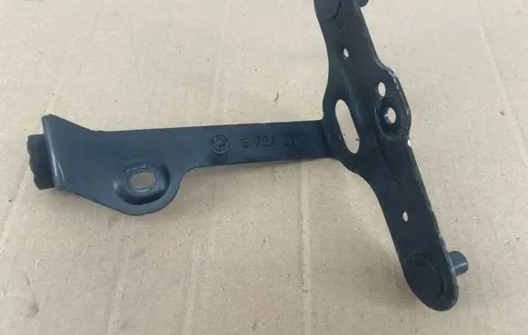 BMW 7 E65 E66 ABS pump bracket 6754348