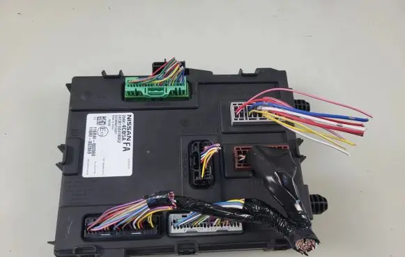Nissan X-Trail T32 Comfort/convenience module 284B14CB5A