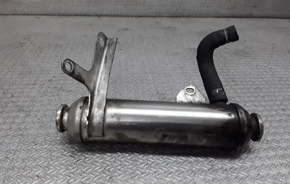 Opel Vectra C EGR valve cooler 55203716