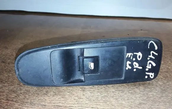 Citroen C4 I Electric window control switch 96590662XT