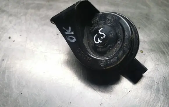 Volkswagen Golf V Horn signal