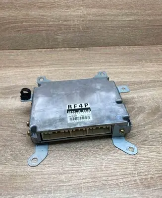 Mazda Premacy Engine control unit/module ECU RF4P18881D 2758005773