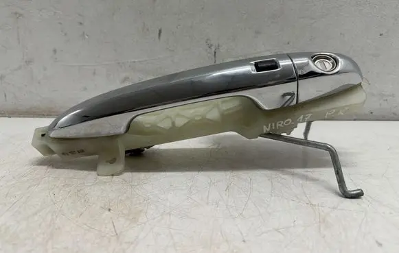 KIA Niro Front door exterior handle