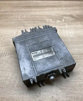 Renault Scenic I Engine control unit/module ECU 7700110647 0281001809